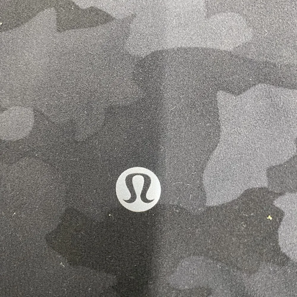 Lululemon Align Biker Shorts Size 2 Black Camo 11.5” Inseam High Rise Nulu